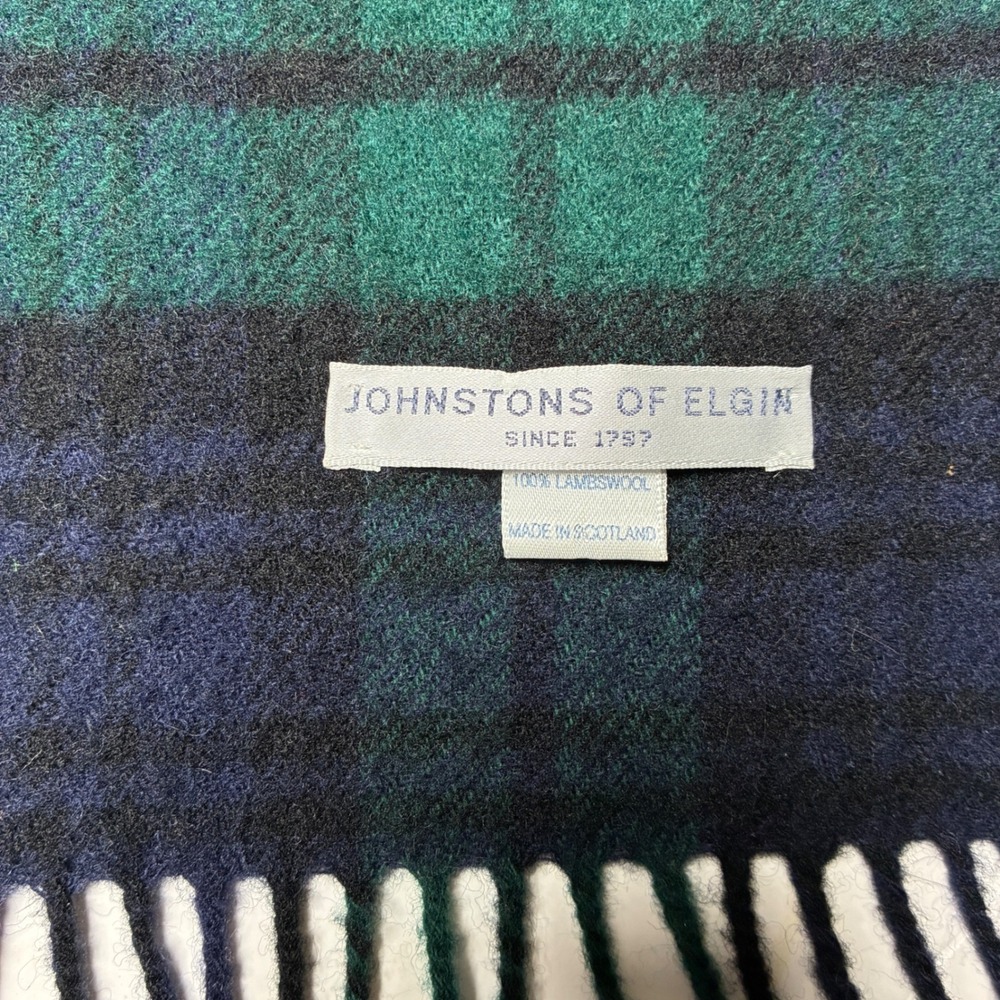 Johnstons of Elgin Lambswool Scarf Black Watch Tartan Plaid Scotland Fringe